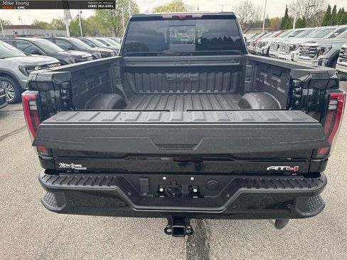 New 2026 GMC Sierra 2500 AT4 w/ AT4 Premium Plus Package AWD/4WD image 6