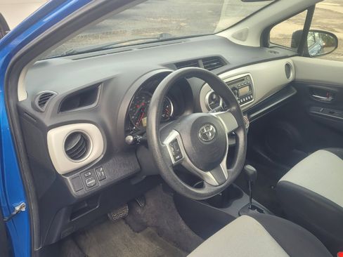 Used 2014 Toyota Yaris LE image 13