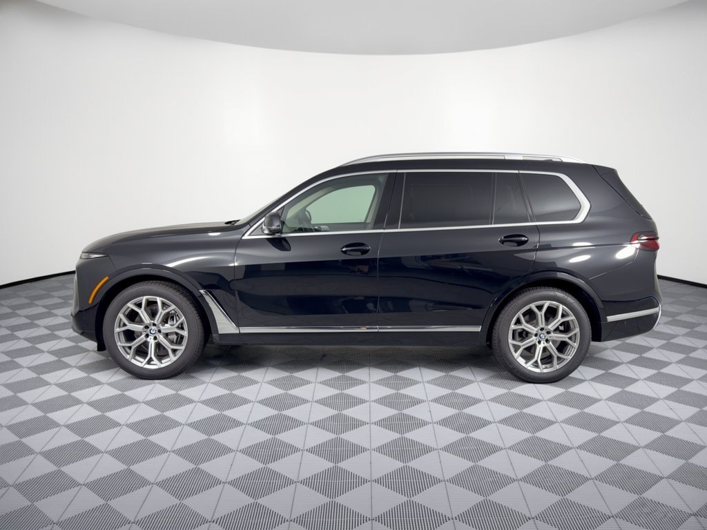 Used 2026 BMW X7 xDrive40i w/ Executive Package AWD/4WD image 2