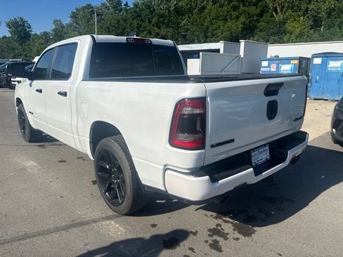 Used 2024 RAM 1500 Laramie AWD/4WD image 8