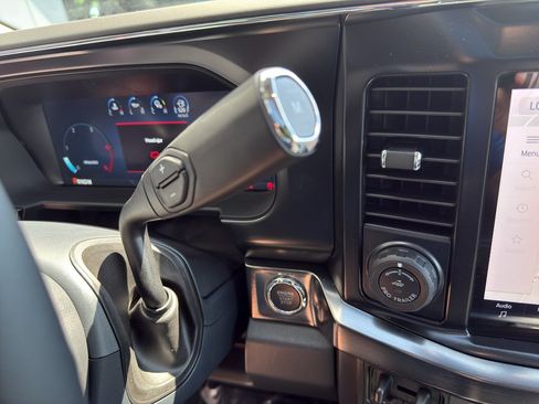 New 2026 Ford F350 Lariat w/ Black Appearance Package AWD/4WD image 30