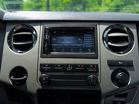 Used 2015 Ford F250 XLT AWD/4WD image 28