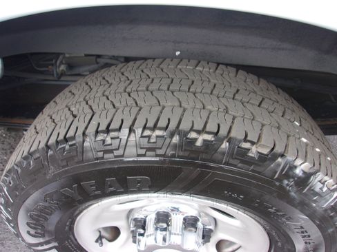 Used 2016 Chevrolet Express 3500 LT w/ LT Preferred Equipment Group image 11