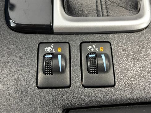 Used 2019 Toyota Highlander XLE AWD/4WD image 26