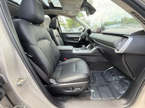 Used 2024 MAZDA CX-90 Plug-In Hybrid w/ Premium Pkg AWD/4WD image 28