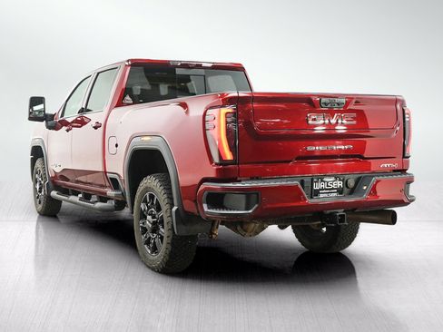 Used 2024 GMC Sierra 2500 AT4 w/ Technology Package AWD/4WD image 3