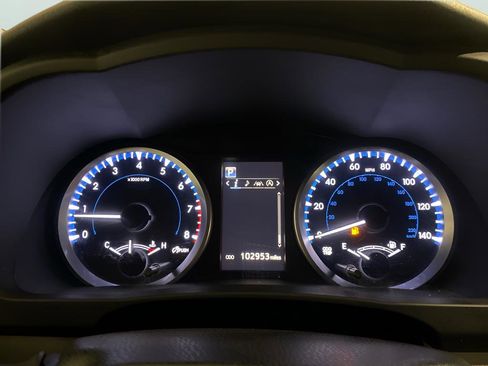 Used 2017 Toyota Highlander Plus image 13