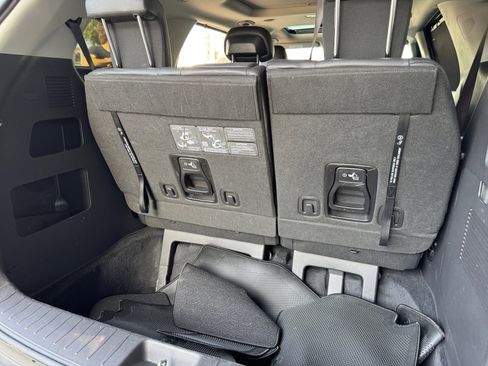 Used 2025 Kia Carnival SX Prestige FWD image 22