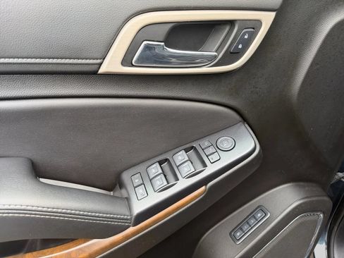 Used 2019 GMC Yukon XL Denali RWD image 15