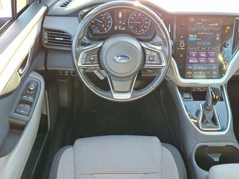 Used 2021 Subaru Outback Premium image 12