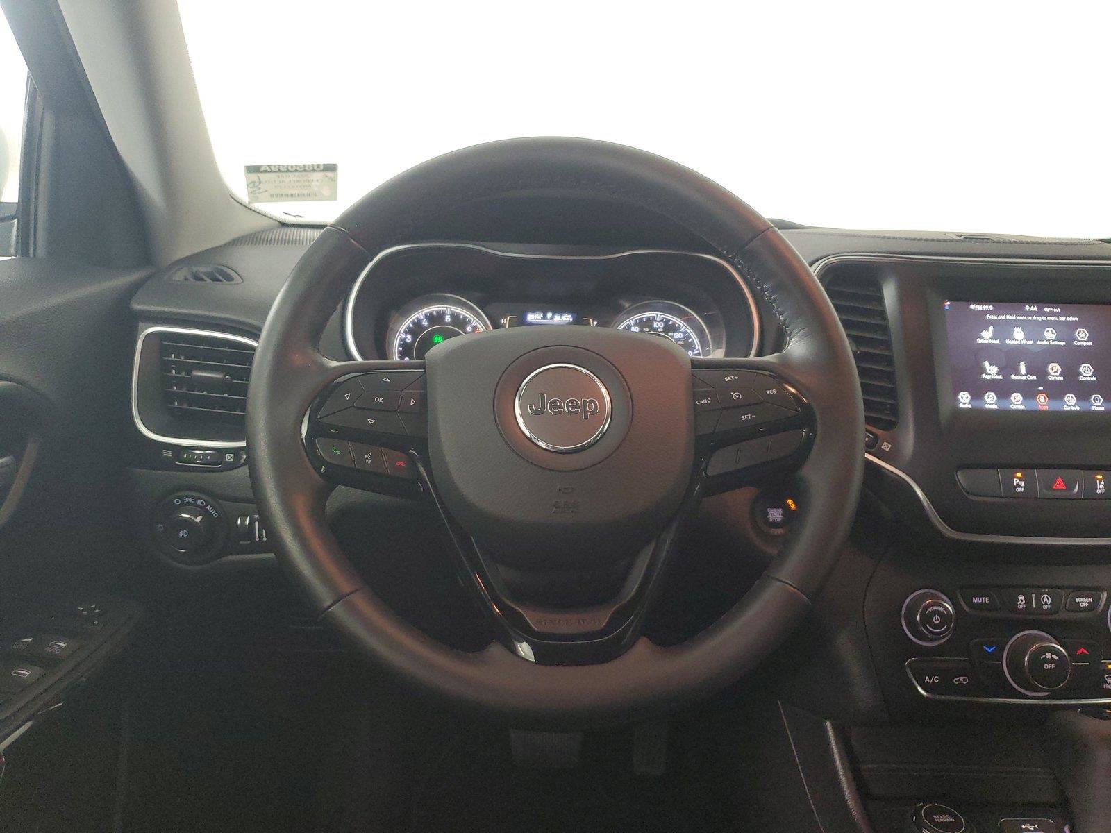 Used 2021 Jeep Cherokee Latitude Plus AWD/4WD image 14