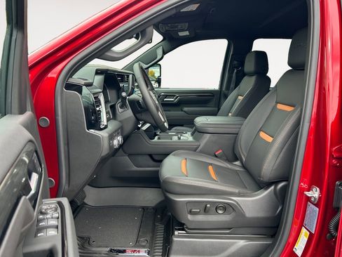 New 2025 GMC Sierra 2500 AT4 image 15