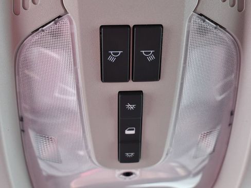 Used 2013 Chevrolet Equinox LT w/ Driver Convenience Package AWD/4WD image 33
