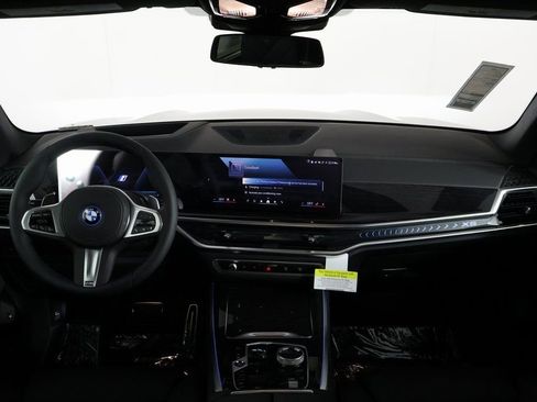 New 2026 BMW X5 xDrive50e w/ Executive Package image 4