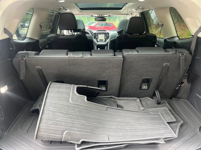 Certified 2025 Subaru Ascent Limited AWD/4WD image 18