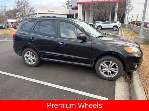 Used 2010 Hyundai Santa Fe Limited w/ Navigation Pkg 4 image 6
