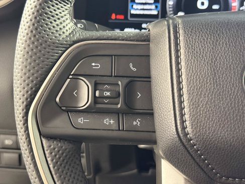 Used 2026 Toyota Sequoia Limited AWD/4WD image 30