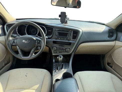 Used 2013 Kia Optima LX FWD image 11