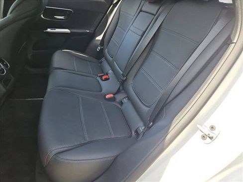 Certified 2026 Mercedes-Benz GLC 300 image 17