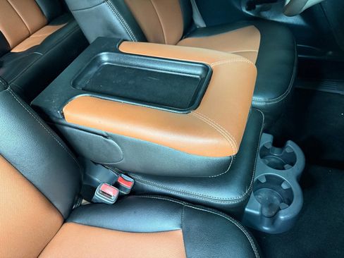 Used 2002 Chevrolet Silverado 3500 4X2 4dr Extended Cab image 25