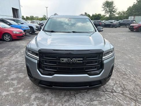 Used 2023 GMC Acadia SLT w/ Elevation Edition AWD/4WD image 13