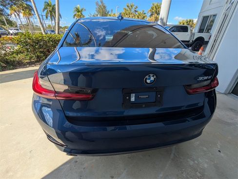Used 2022 BMW 330i Sedan w/ Convenience Package image 6