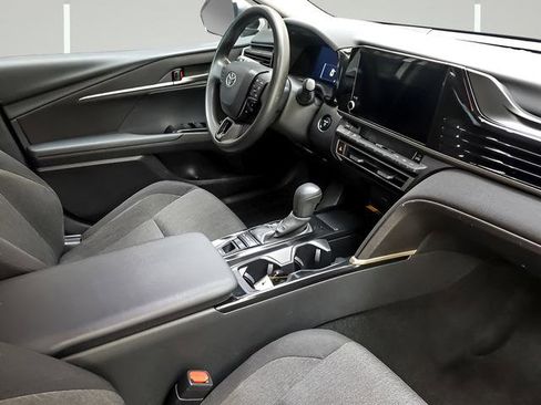 Certified 2025 Toyota Camry LE image 25