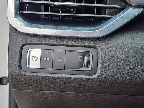 Certified 2026 GMC Acadia Elevation FWD image 15