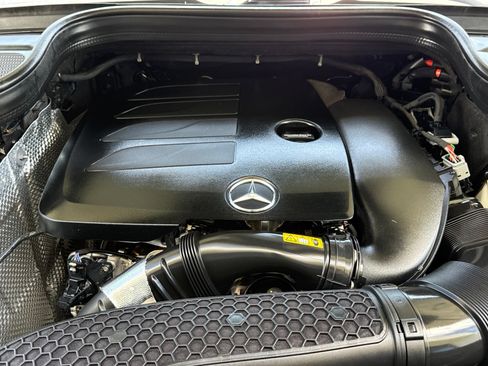 Used 2021 Mercedes-Benz GLE 350 w/ AMG Line Exterior image 41