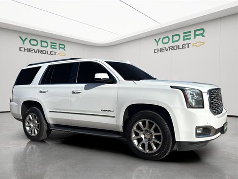 Used 2018 GMC Yukon Denali image 3