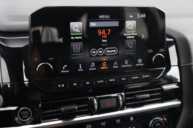 Used 2024 Nissan Pathfinder SL AWD/4WD image 19