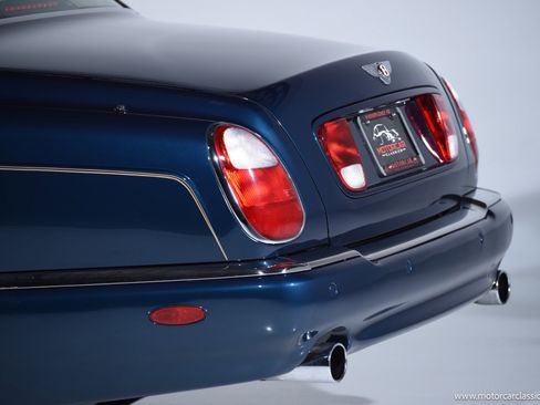 Used 2009 Bentley Arnage R image 24