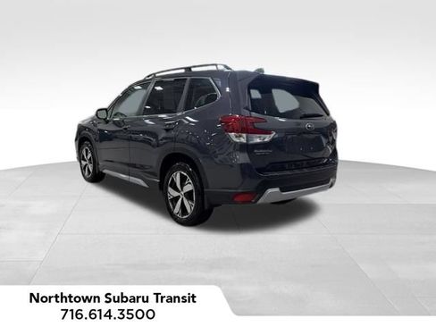 Used 2021 Subaru Forester Touring AWD/4WD image 3