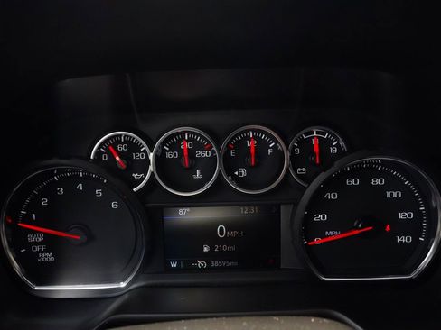 Used 2024 Chevrolet Tahoe LS RWD image 27