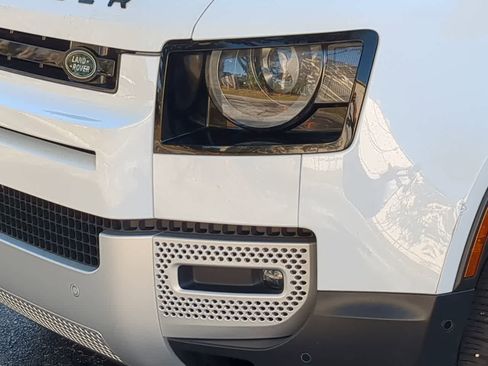 Certified 2024 Land Rover Defender 110 S image 11