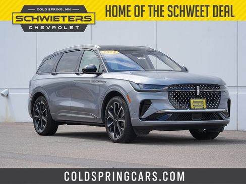 Used 2024 Lincoln Nautilus Reserve w/ Equipment Group 202A AWD/4WD image 1