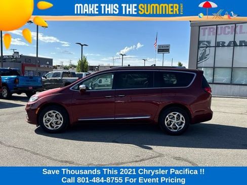 Used 2021 Chrysler Pacifica Limited w/ Premium & Safety Sphere Group AWD/4WD image 2