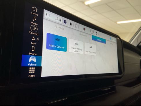 Used 2024 Jeep Wrangler Sahara w/ Technology Group image 29