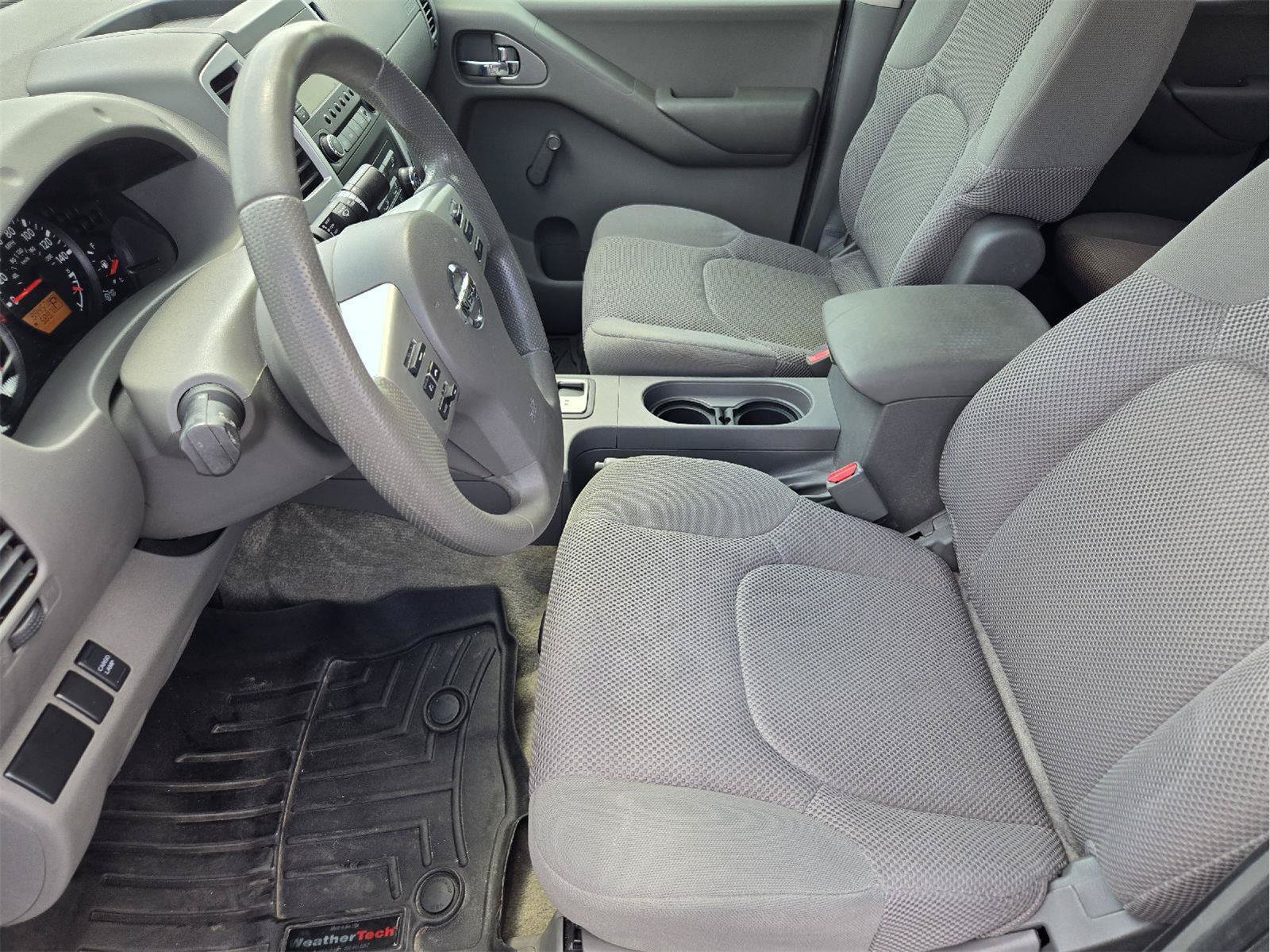 Used 2014 Nissan Frontier S RWD image 12