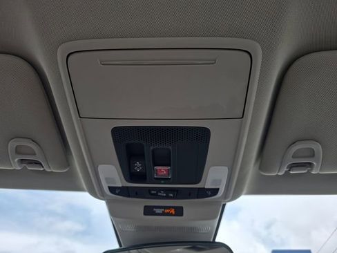 Used 2023 Honda Accord EX image 26