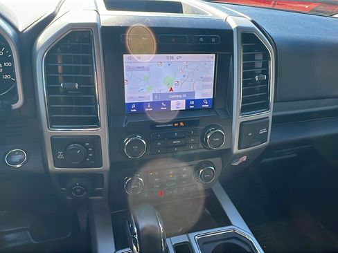 Used 2020 Ford F150 Lariat image 33