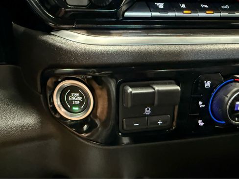 Used 2025 Chevrolet Silverado 3500 LTZ w/ LTZ Plus Package image 20