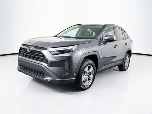 Used 2024 Toyota RAV4 XLE image 3
