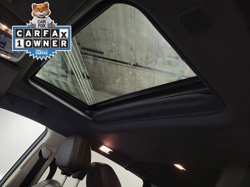 Used 2024 Toyota Sienna Platinum image 14