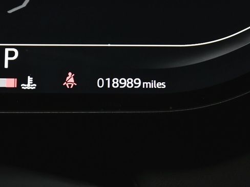 Used 2024 Land Rover Range Rover Autobiography image 24