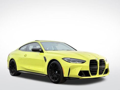 Used 2022 BMW M4 Competition w/ M Carbon Exterior Package image 9