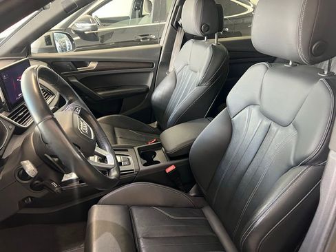 Used 2023 Audi Q5 2.0T Premium Plus w/ Premium Plus Package AWD/4WD image 4