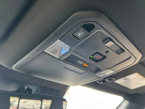 Used 2025 Toyota Tacoma TRD Sport w/ TRD Sport Upgrade Package image 23