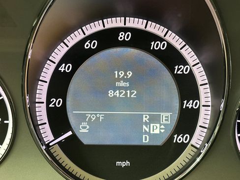 Used 2011 Mercedes-Benz E 550 Sedan w/ Premium 2 Pkg image 20