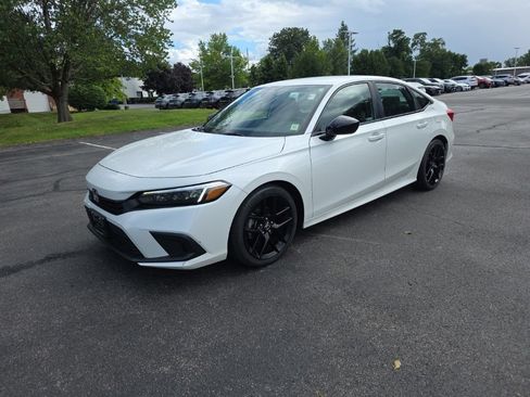 Certified 2023 Honda Civic Sport image 3